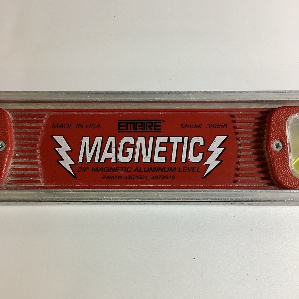 Empire Red Magnetic 24" Magnetic Aluminum Level 39858 - Picture 3 of 11